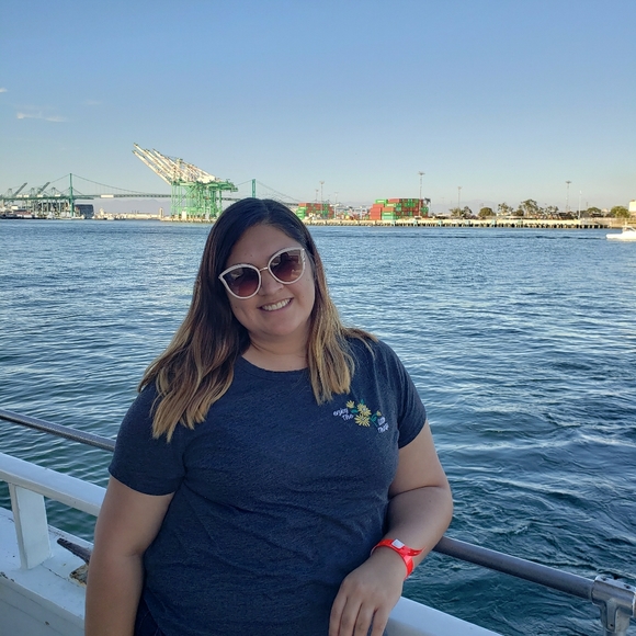 Meet your Posher, Izabella - Picture 5 of 5